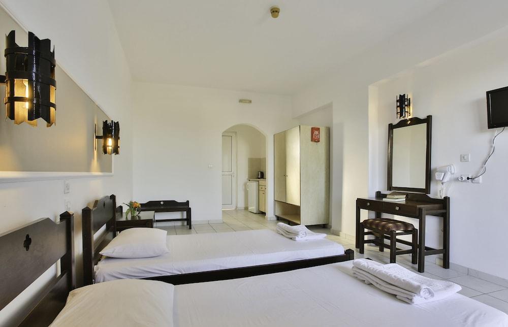 Hillside Studios & Apartments Фаліракі Екстер'єр фото